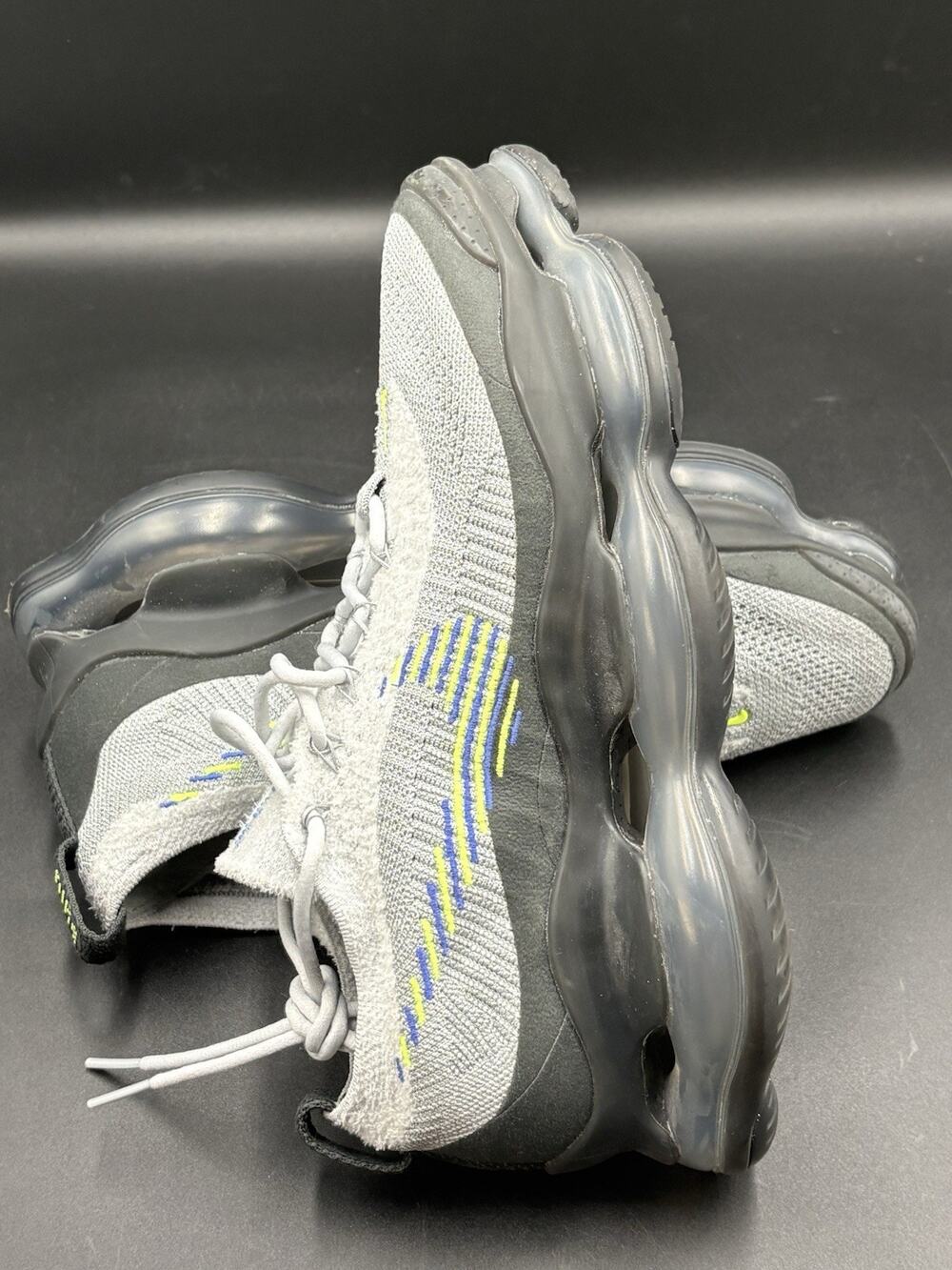 Nike Air Max Scorpion Flyknit Wolf Grey Volt Mens Size 9.5